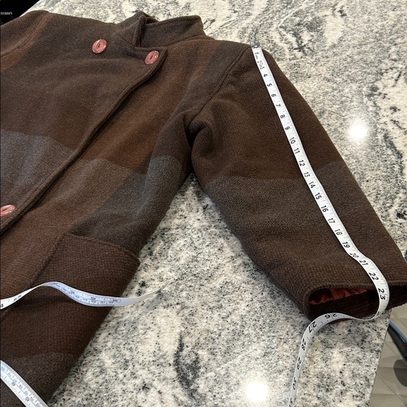 Elegant Women's Brown Pea Coat - Picture 12 of 13